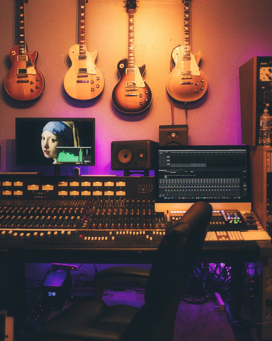 DistroKid vs TuneCore vs CD Baby: Comparativa 2026 para artistas independientes